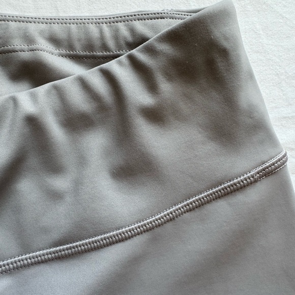 Athleta Laser Cut Mauve Ombré Leggings - Picture 9 of 17